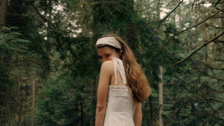 Gew&uuml;rzter Genuss: Gem&uuml;tlicher Winter-Scoop