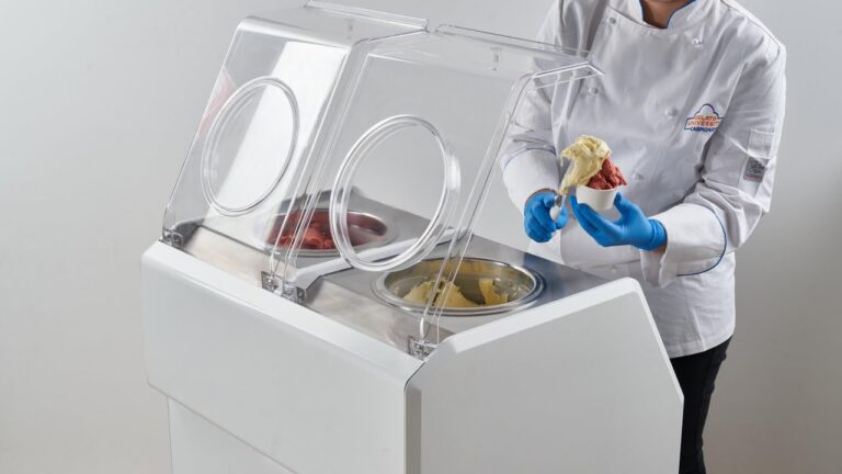Erfrischende Sorbet-Variationen im Eiscaf&eacute;