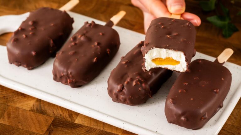 Kreative Schichtdesserts mit Eiscreme