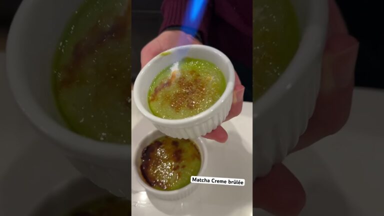 K&ouml;stliche Toppings f&uuml;r Matcha-Eiscreme