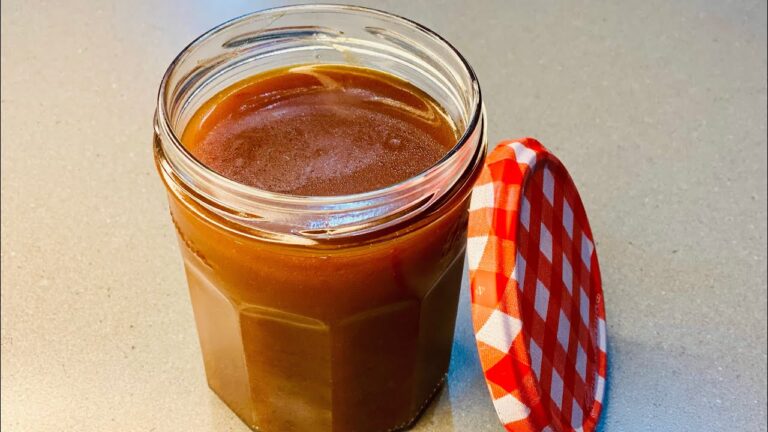 Rezept f&uuml;r s&uuml;&szlig;e und cremige Karamellso&szlig;e