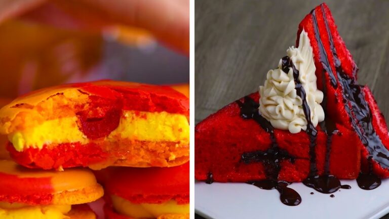Veredeln Sie Ihr Dessert mit Red Velvet Eis-Sandwiches