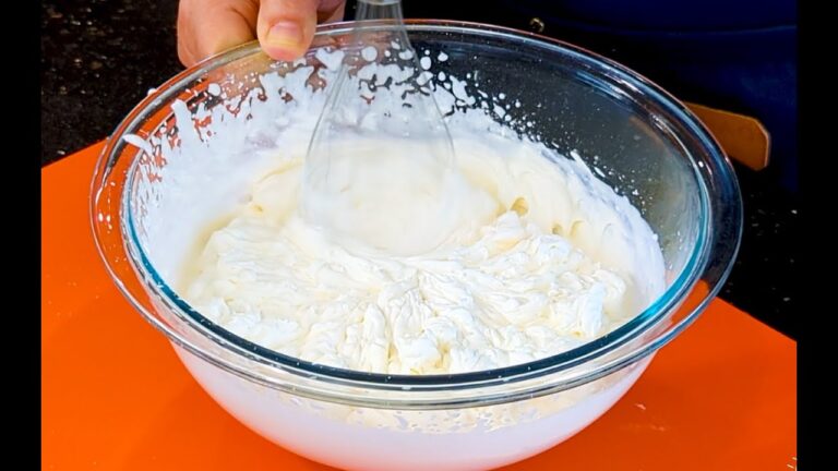 Kreative Sahnevariationen f&uuml;r Desserts